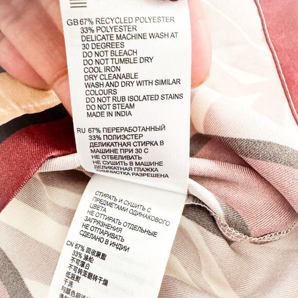 Reiss OE Young Patterned Button Down Short Sleeve Satin Style Blouse Size XS - Picture 5 of 6